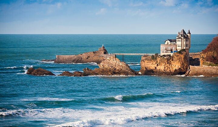 Villa Belza au-dessus de la côte des Basques - Biarritz - Pays Basque - France