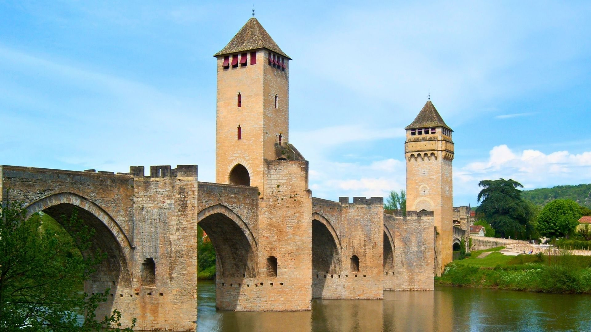 Cahors et son pont ventré, article compostelle