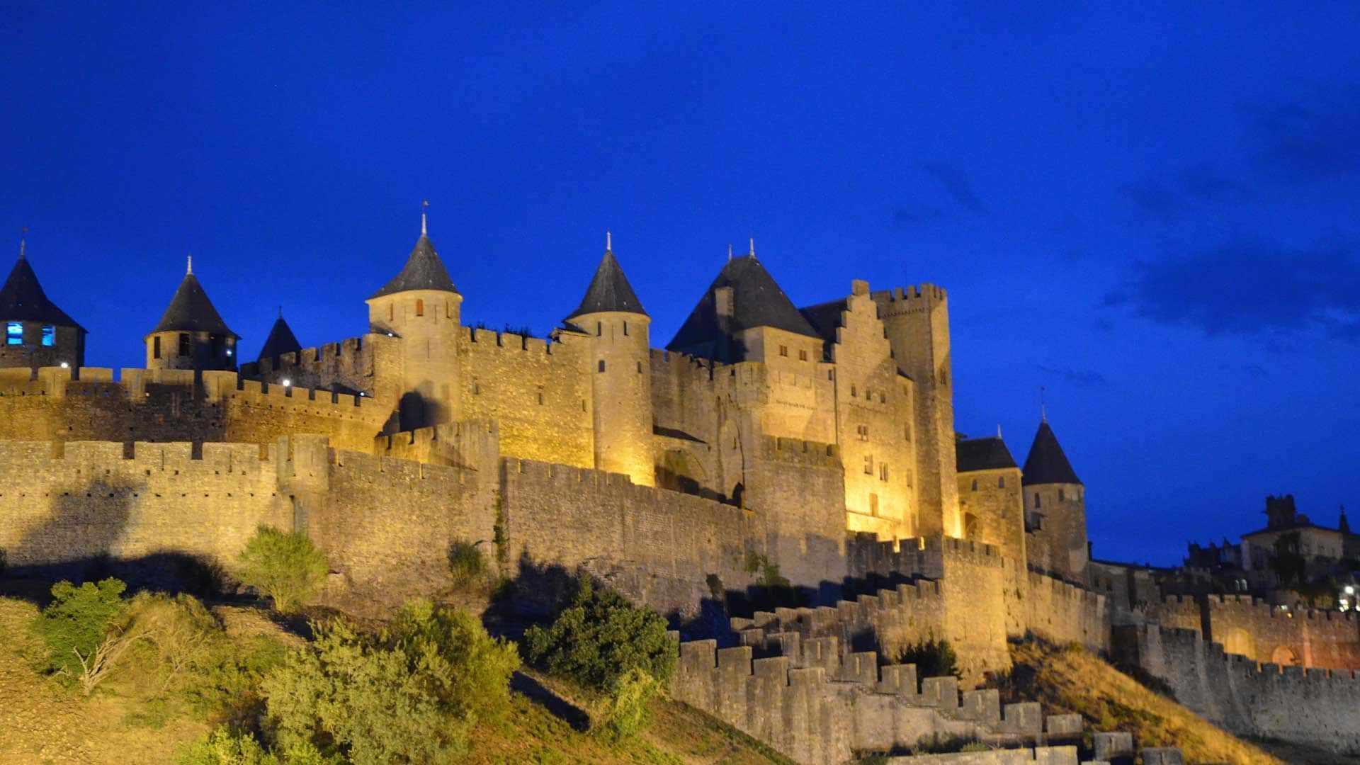 © Géraldine Vanaker Cité médiévale de Carcassonne de nuit - Aude - France
