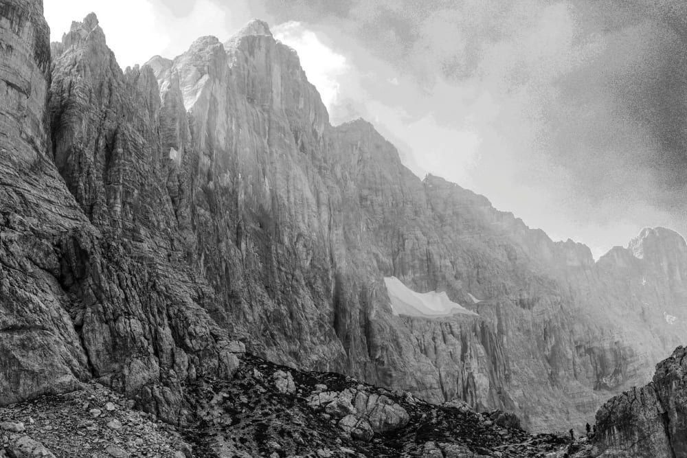 Muraille d'ombre de la Civetta, point d'orgue de la sortie de l'itinéraire © Jean Marc Porte