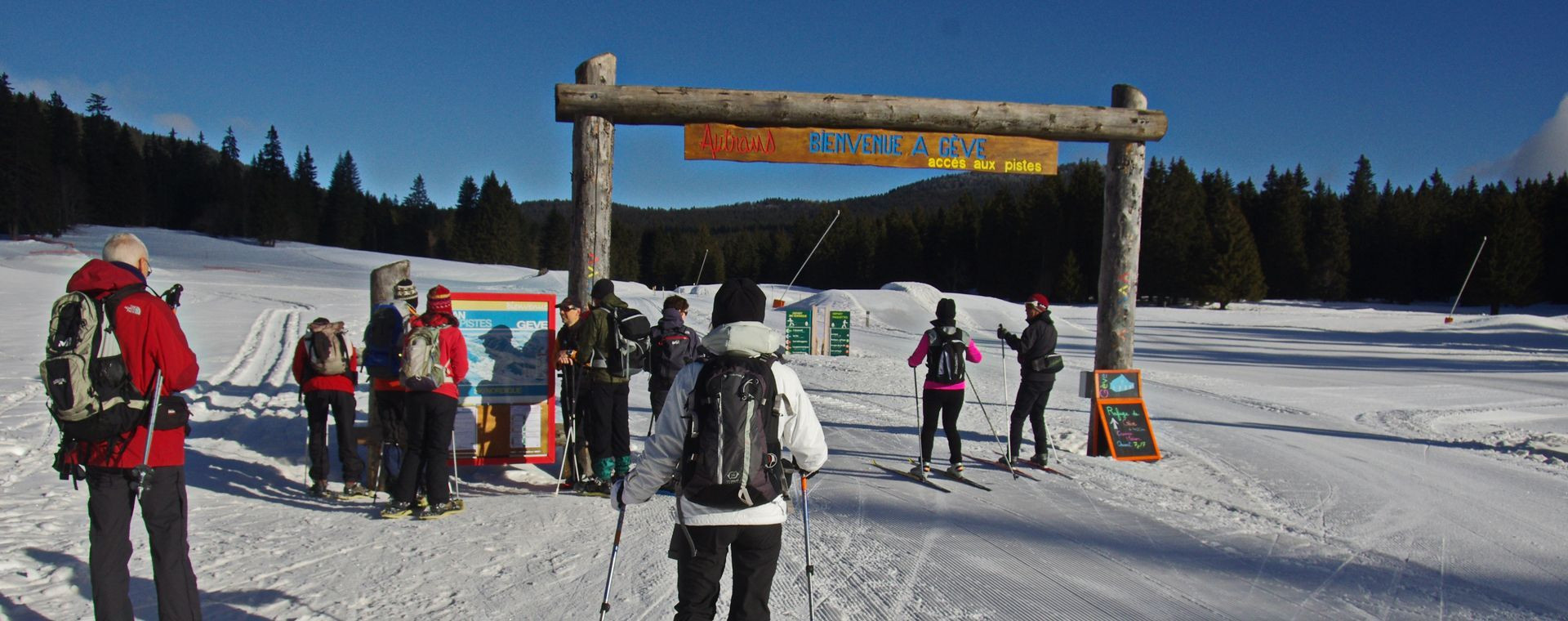 Skieurs de fond au domaine nordique de Gève - Autrans - Vercors - France