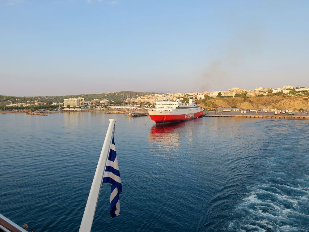 Le départ de Rafina au petit matin