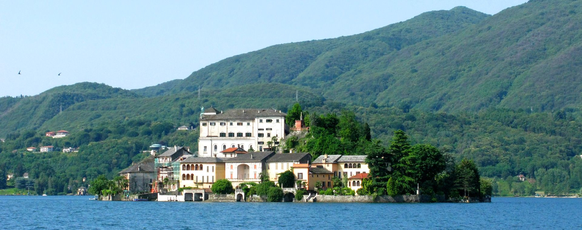 Île San Giulio sur le lac d'Orta - Piémont - Italie