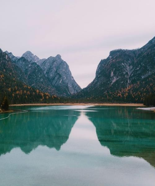 © Unsplash lac_de_toblacher_see_c_unsplash_.jpg