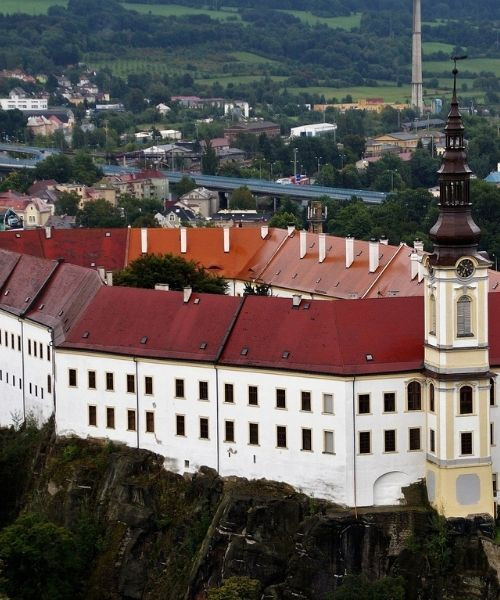 Le Chateau De Decin Jpg
