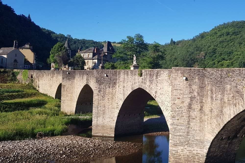 © Anne-Marie Billault Le Pont d'Estaing © Anne-Marie Billault