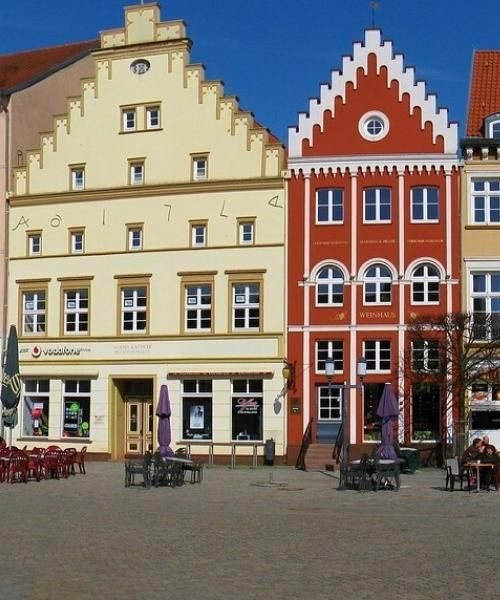 Maisons à pignons sur la place du marché - Greifswald - Allemagne