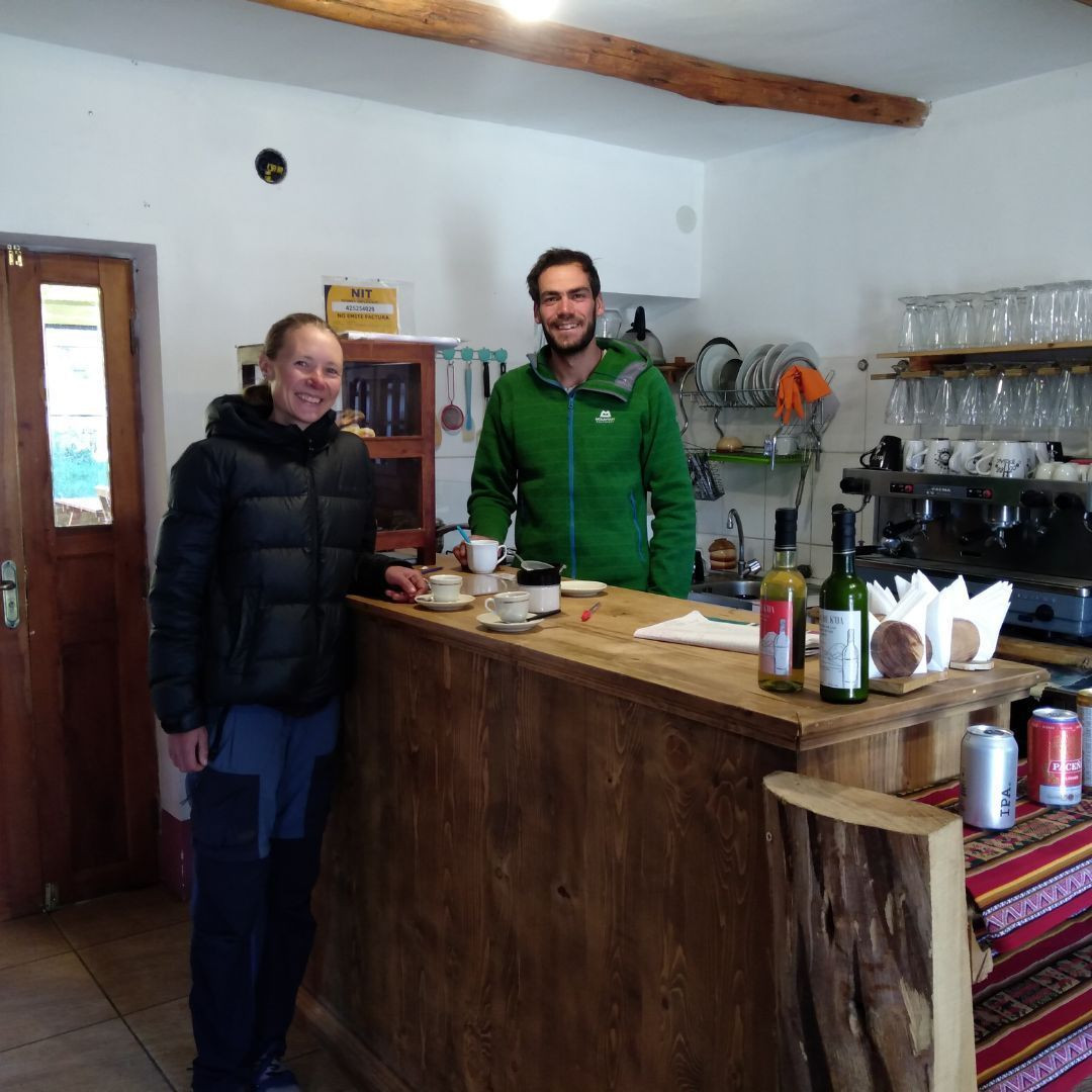© Guillaume Lorimier Rencontre avec le guide Daniel à Peñas, Cordillère Royale, Bolivie © Guillaume Lorimier