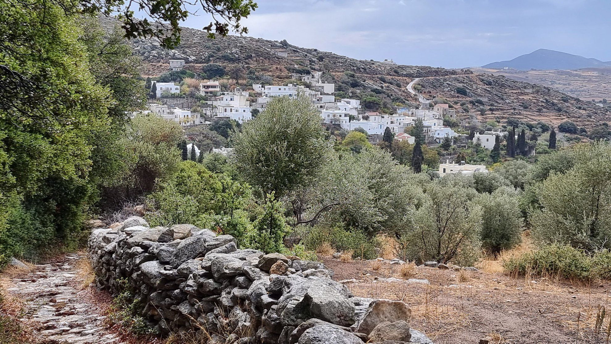 Naxos - De jolis sentiers pavés © Anne-Marie Billault
