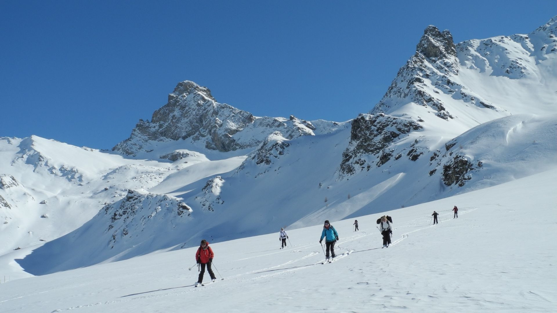 © La Vie Sauvage Randonnée nordique dans le Queyras - Alpes - France