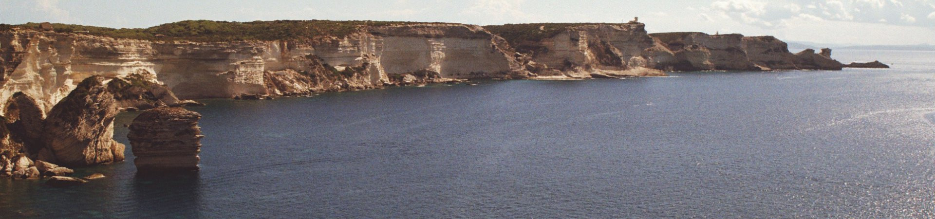 Falaises calcaires de Bonifacio - Corse-du-Sud - France