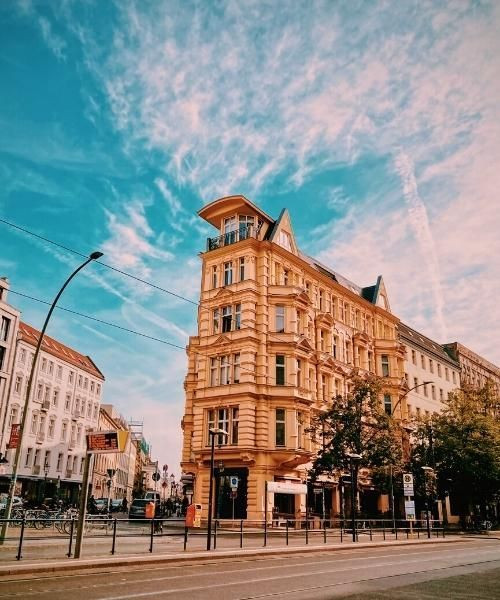 Immeuble d'angle près de l'Oranienburger Tor - Berlin - Allemagne