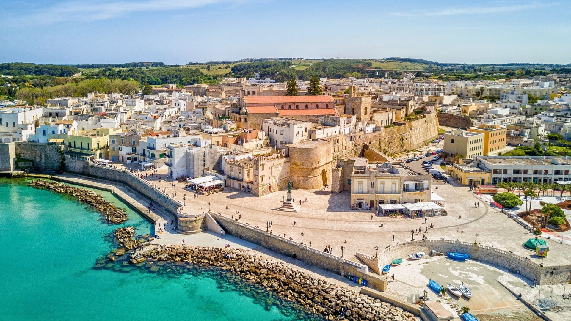 Otranto village pouilles