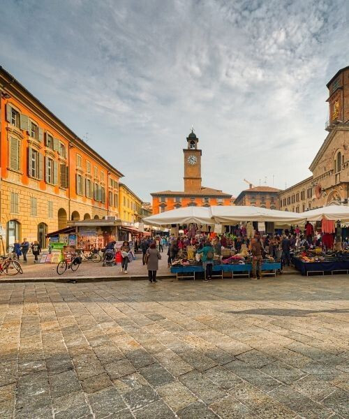 Place de Reggio Emilia - Emilie-Romagne - Italie (3)