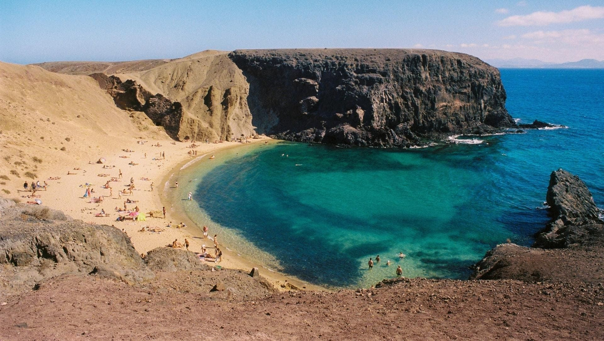© Thibault Mokuenko, Unsplash Playa Del Papagayo A Lanzarote C Thibault Mokuenko Unsplash - Espagne