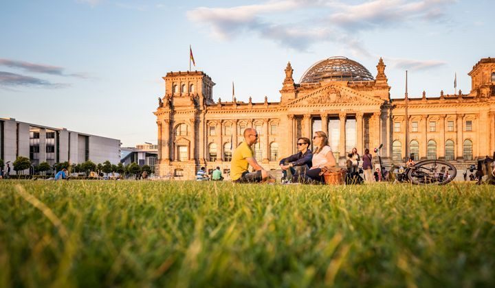 Palais du Reichstag au coucher du soleil - Berlin - Allemagne