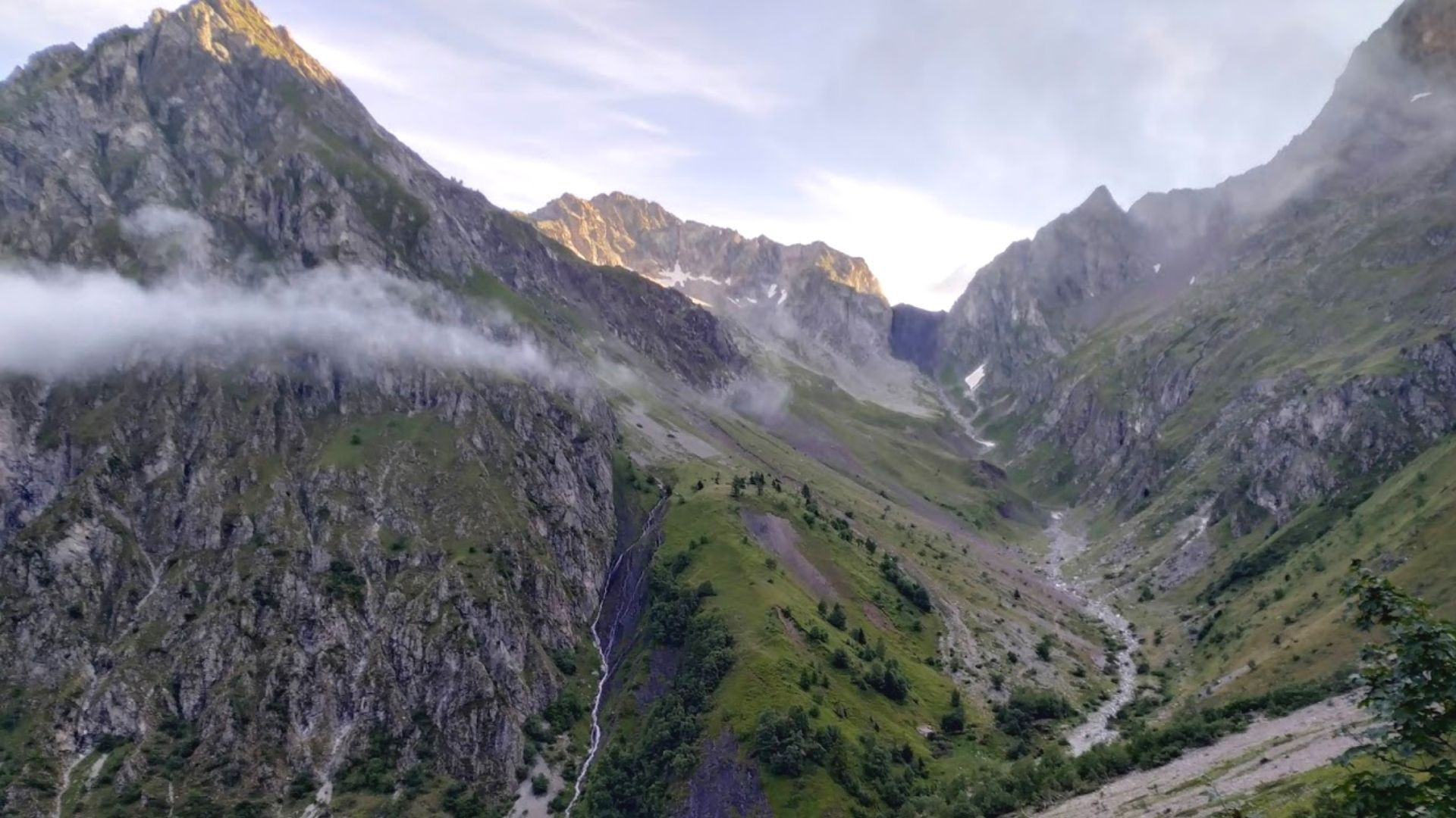 Treks et séjours randonnées de niveau 5