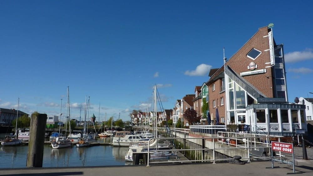 Voiliers amarrés dans le port de plaisance - Cuxhaven - Allemagne