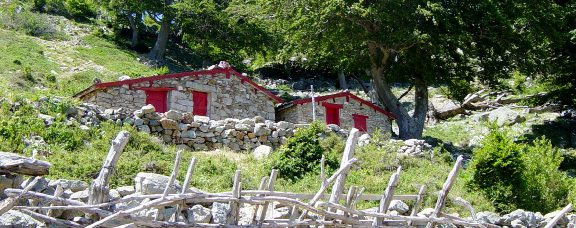 Bergeries sur le GR20 - Corse - France