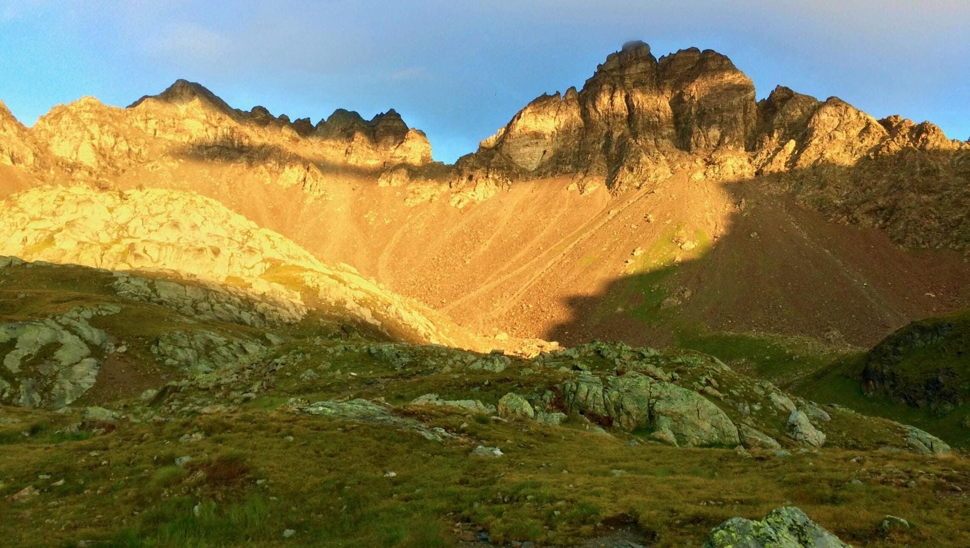 Coucher de soleil sur les sommets - Dolomites - Italie