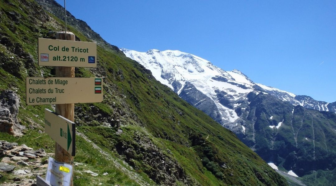 tour du mont blanc col du tricot