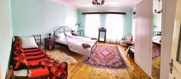 Chambre d'hôtes traditionnelle à Bucium - Transylvanie - Roumanie