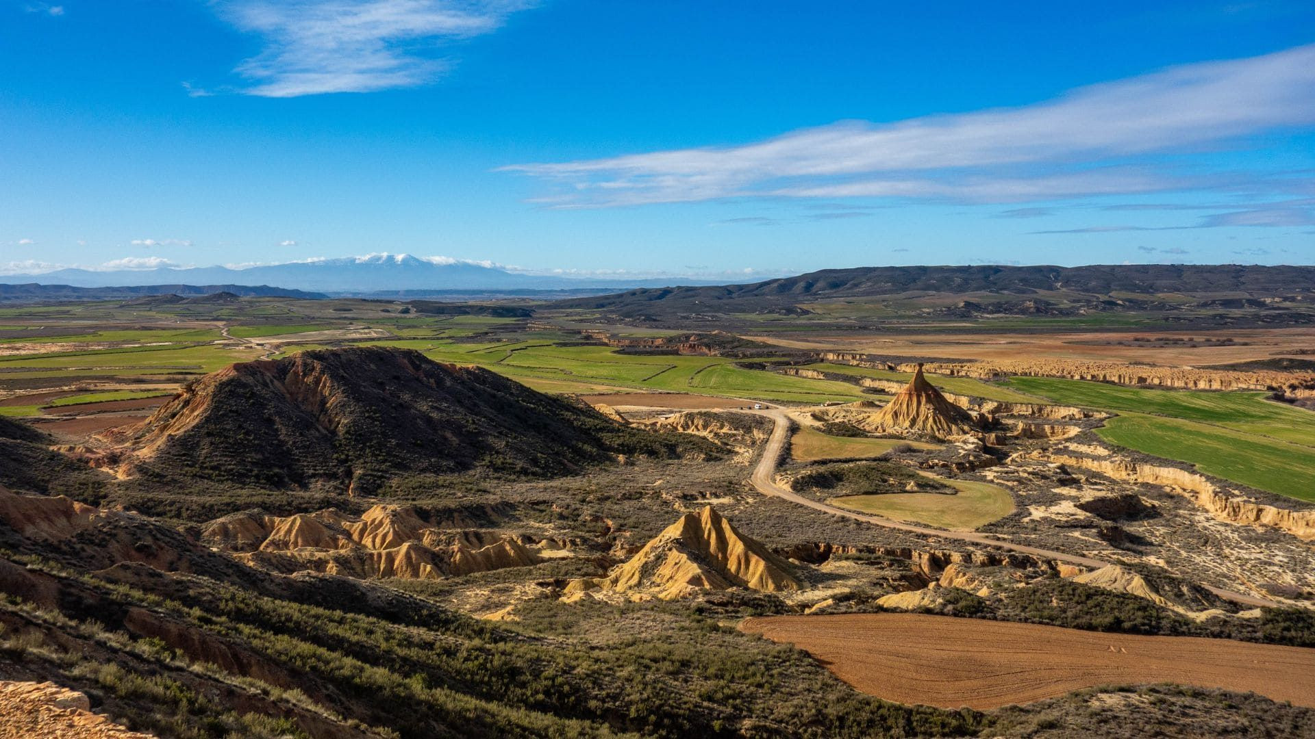 © K. Lagarde Vue panoramique du désert des Bardenas - Navarre - Espagne