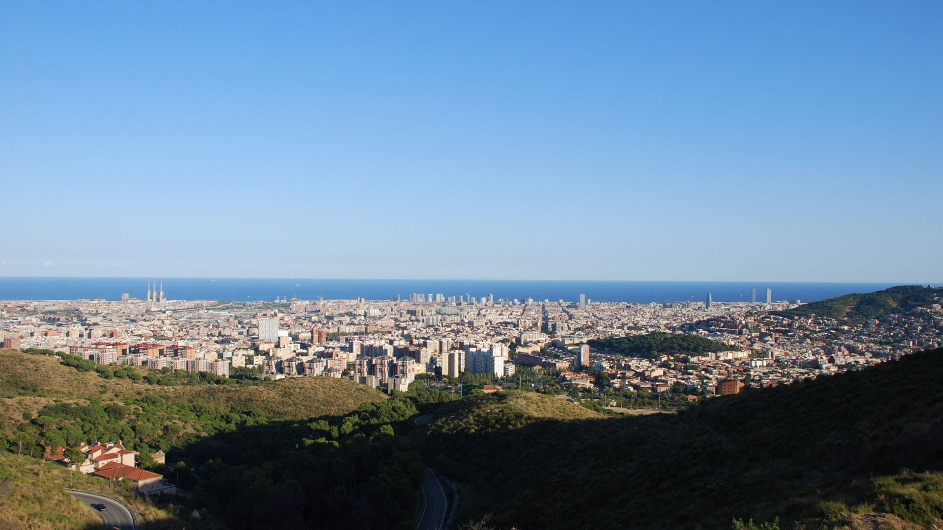 Vue sur Barcelone depuis le parc naturel de Collserola - Catalogne - Espagne