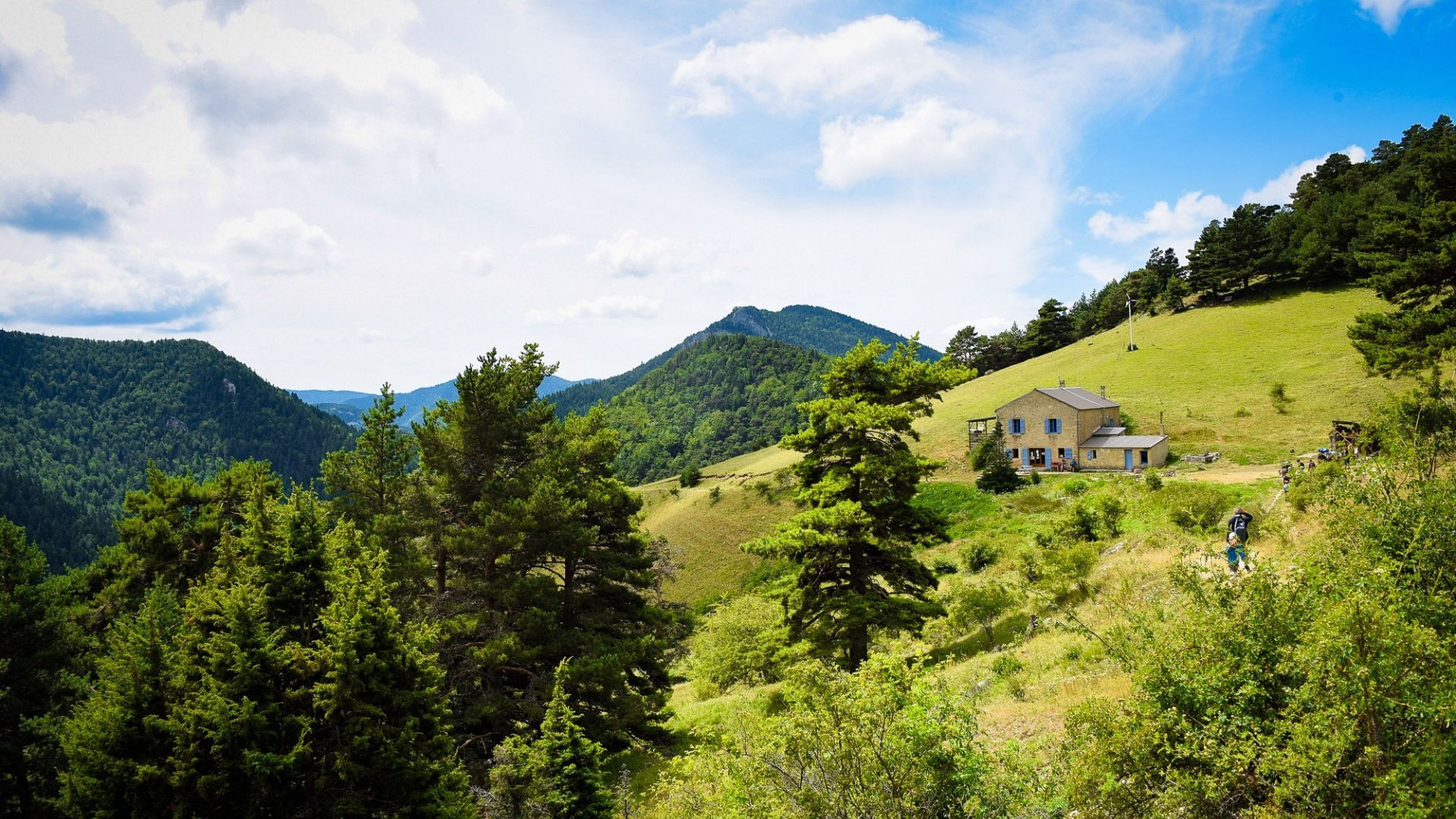 Maison isolée sur les collines verdoyantes du Vercors - Vercors - France