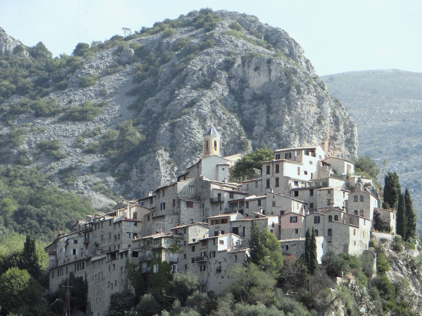 © MOSSOT Maisons du village perché de Peillon - Vallée des Paillons - Alpes-Maritimes