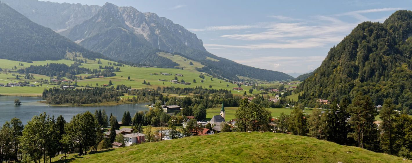 Lac et village de Walchsee - Tyrol - Autriche