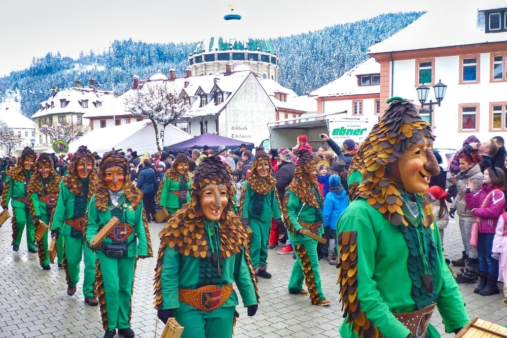 Défilé du carnaval alémanique à St Blasien © Raymond Chabanier