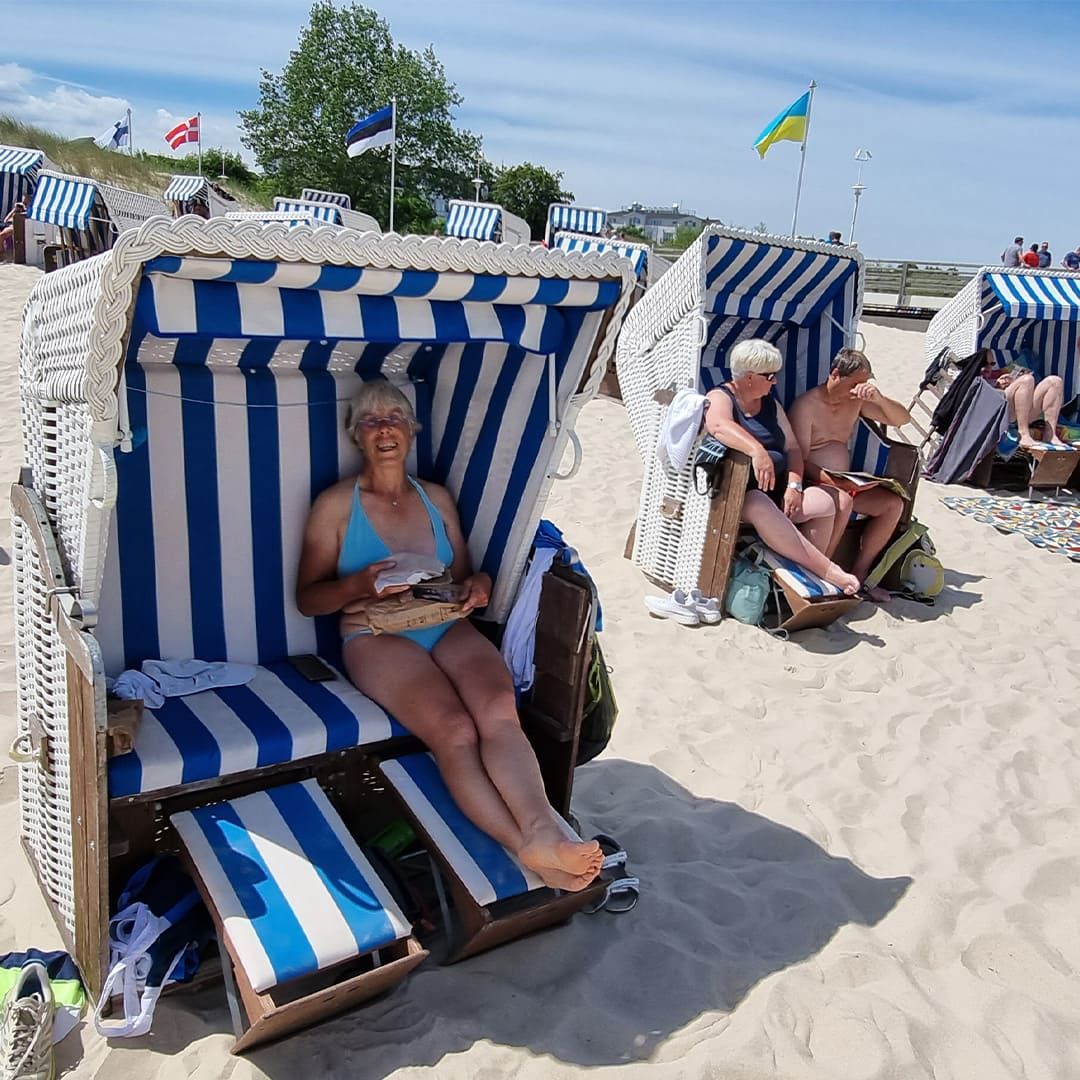 La vie est belle en Strandkorb ! © Anne-Marie Billault