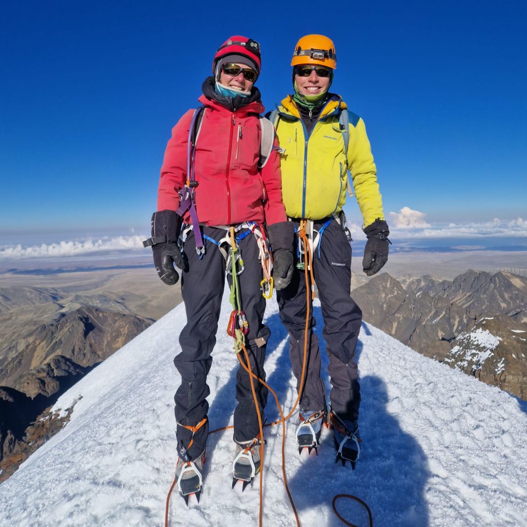 Au sommet de la Cabeza Del Condor, Cordillère Royale, Bolivie © Guillaume Lorimier