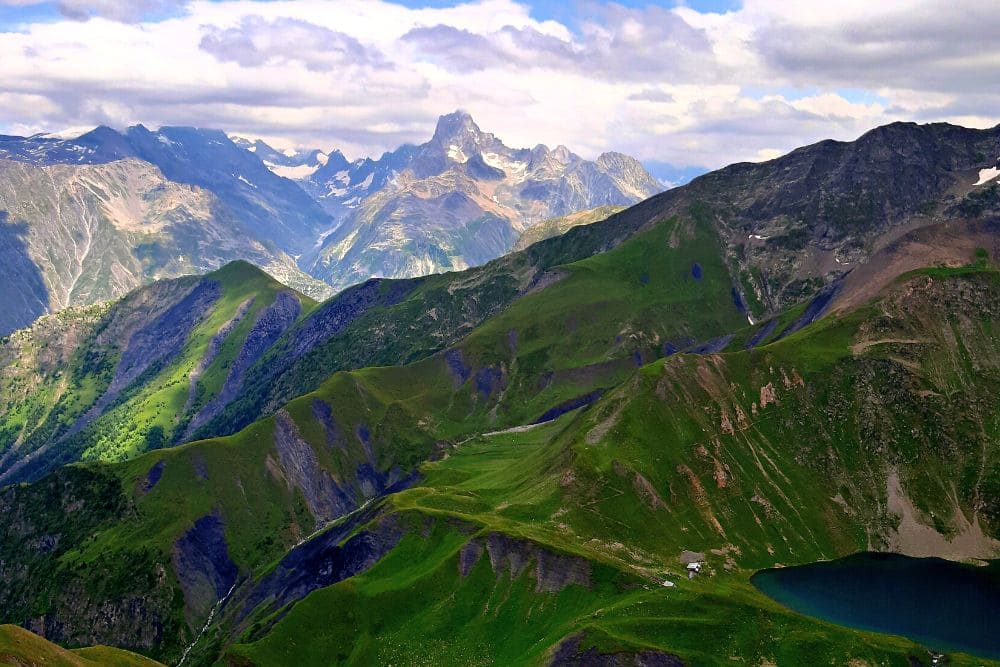  Vue sur le col de la Muzelle