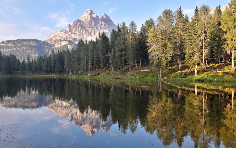 Le lac d'Antorno au soleil couchant