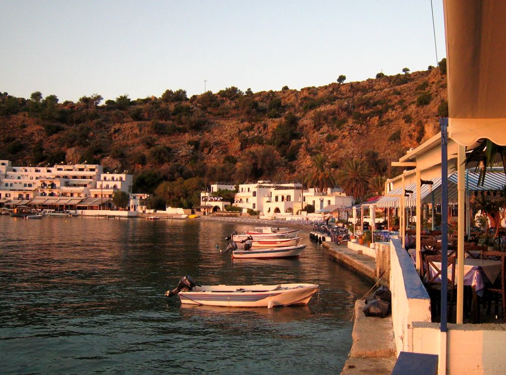 Loutro au petit matin
