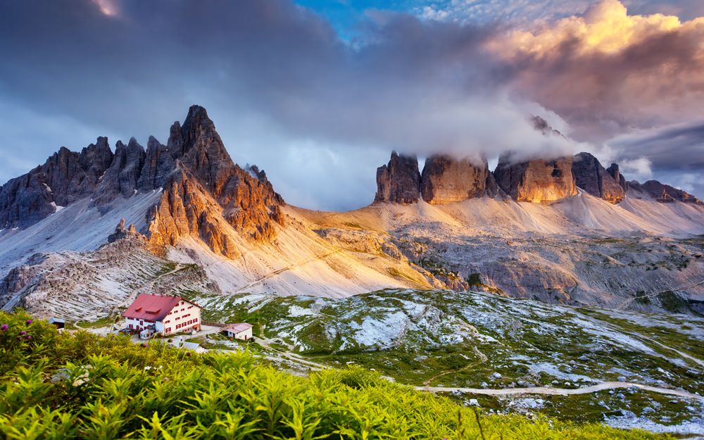 Le Monte Paterno (à gauche)