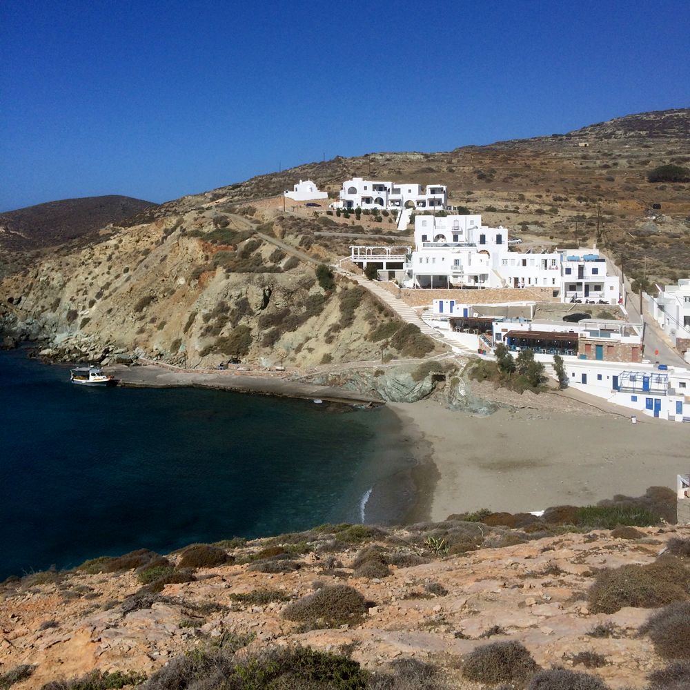 Plage et village d'Agkali, Folégandros