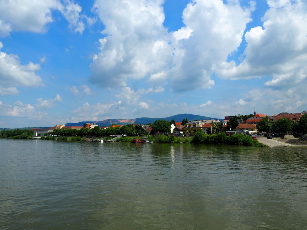 Sur le Danube, vers Budapest