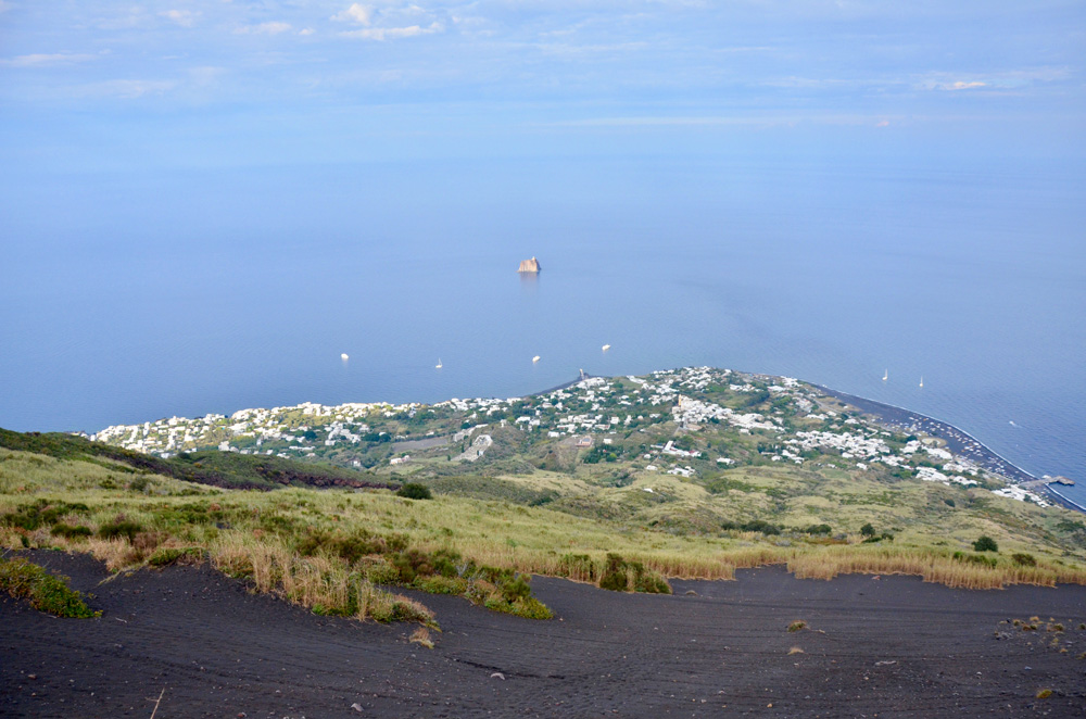 Village de Stromboli dans les îles Éoliennes