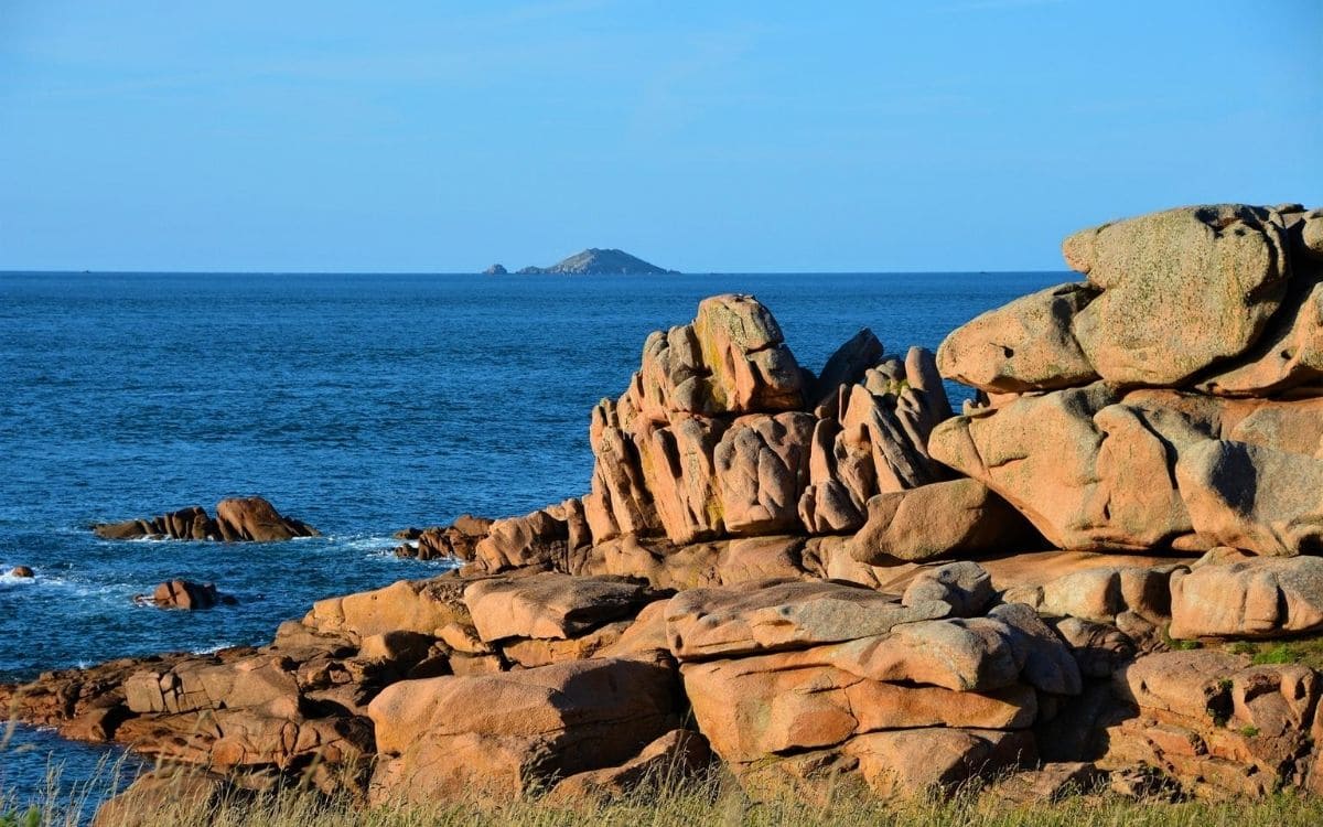 Côte de Granit rose