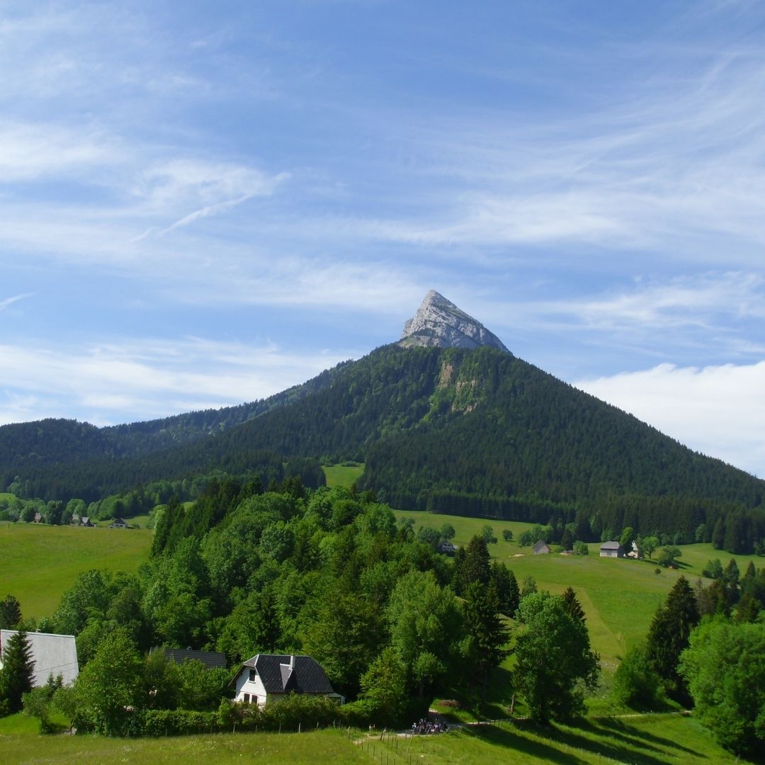 Randonnées et raquettes en Chartreuse dans les Alpes