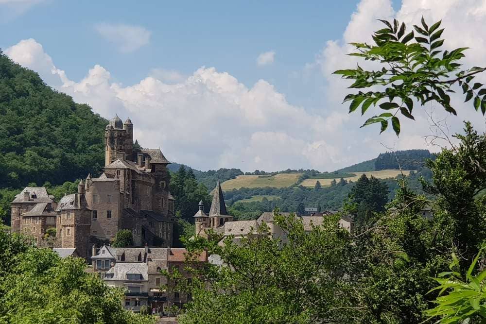 Estaing et son château © Anne-Marie Billault