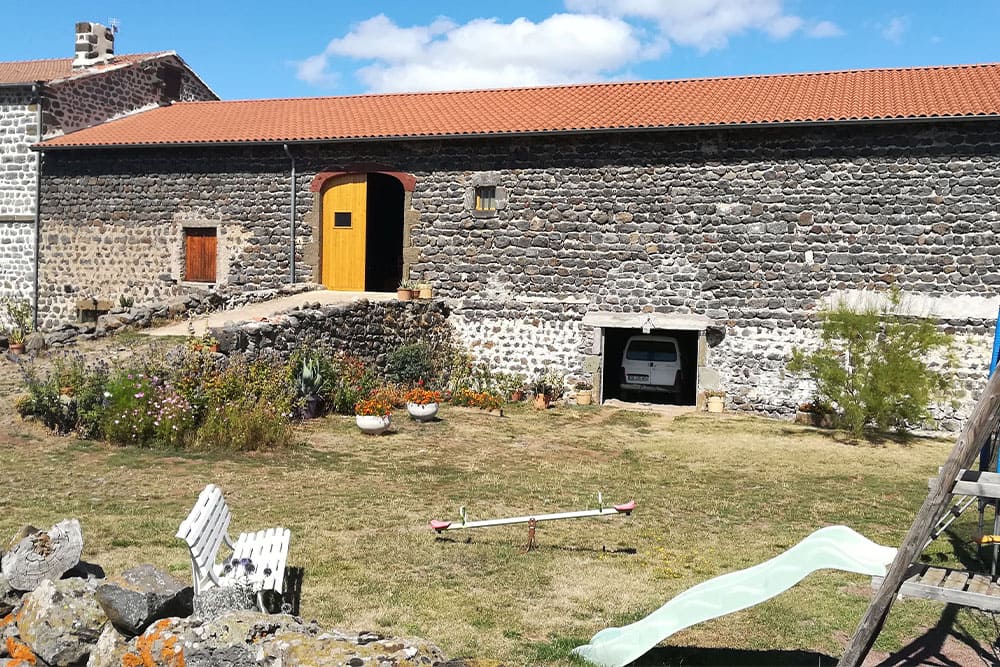 Ferme bloc habitat traditionnel Velay © Adrien Ozanon