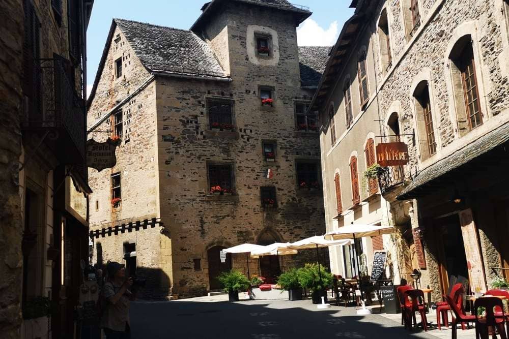 Le village d’Estaing © Anne-Marie Billault