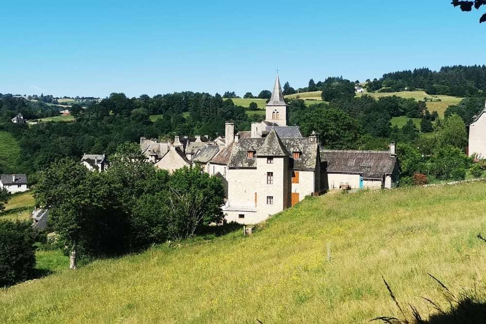 Le village d’Espeyrac © Anne-Marie Billault