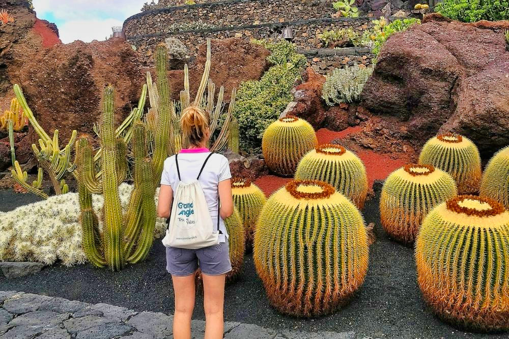 Julie dans le Jardin del Cactus © David Praire
