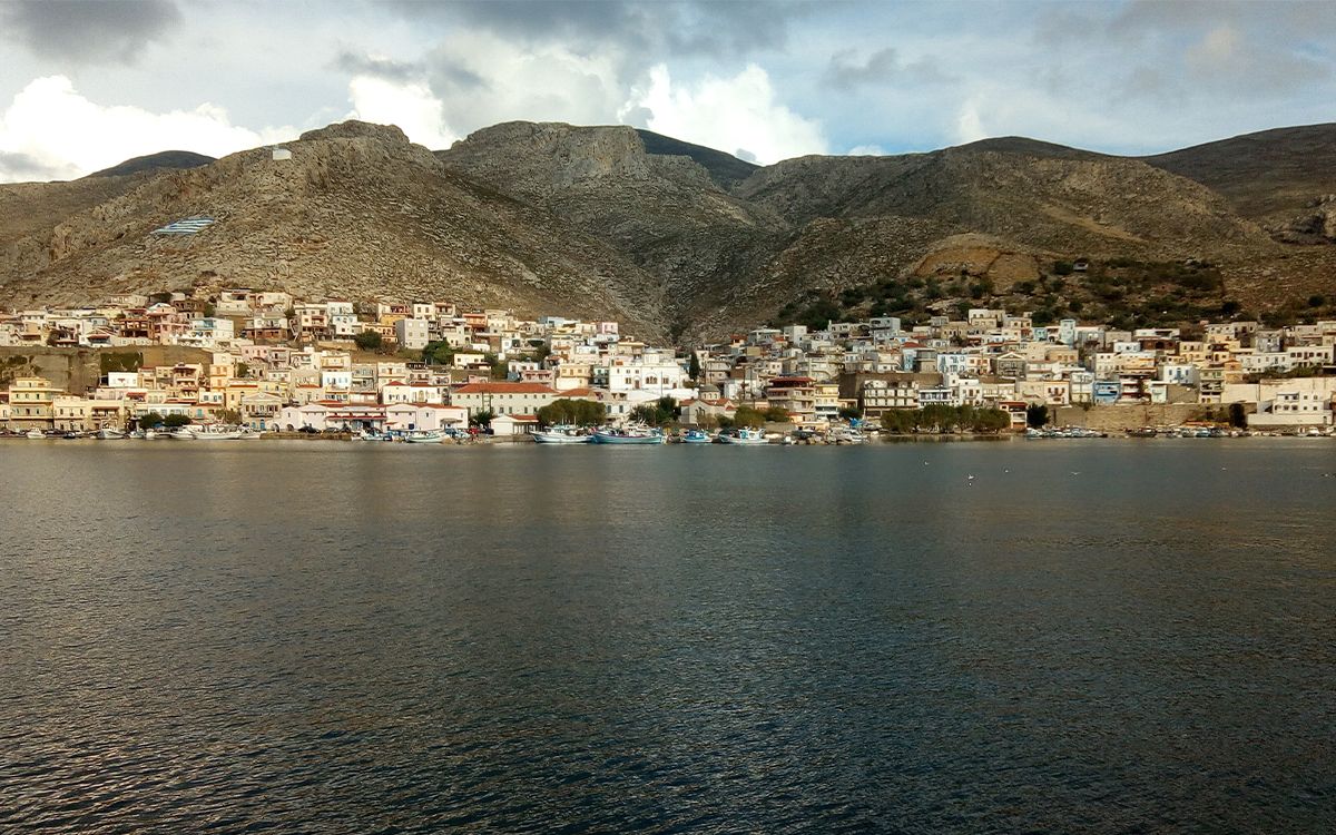 Maisons typiques bord de mer en Grèce