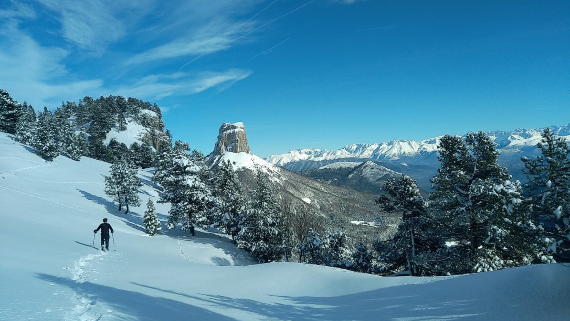 Vercors raquettes mont aiguille